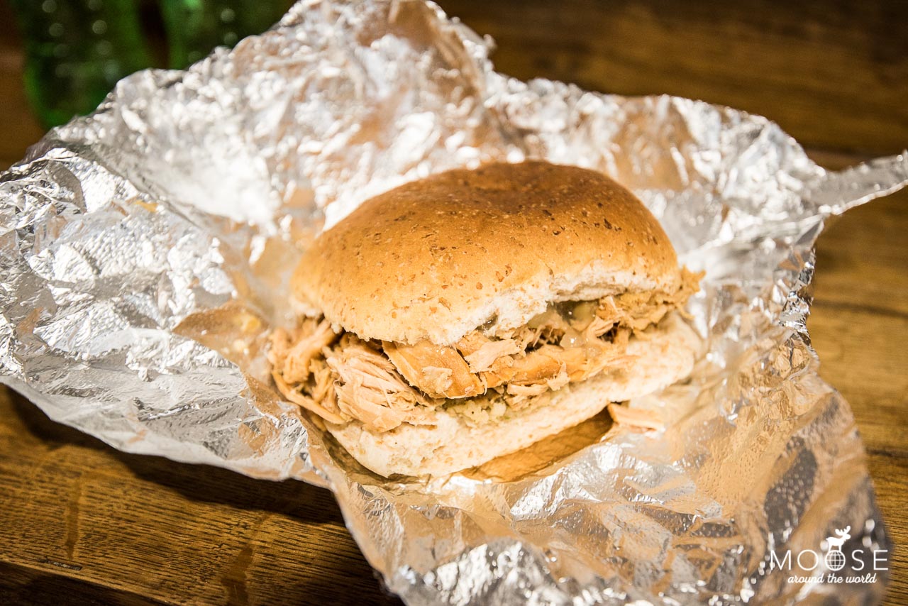 Edinburgh Oink's Pulled Pork Burger